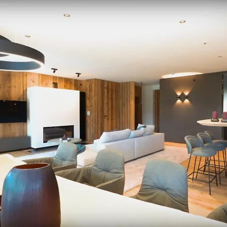 Апартаменты Penthouse Etnaski Free Skipass 4 Bedrooms *